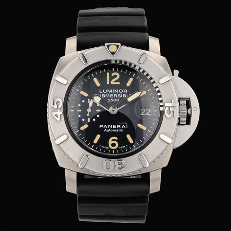 panerai luminor submersible 2500|Panerai submersible 42mm price.